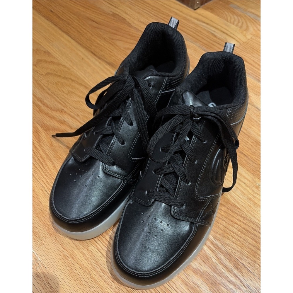 Heelys Men's Light-Up Shoes Size 11 NWOB